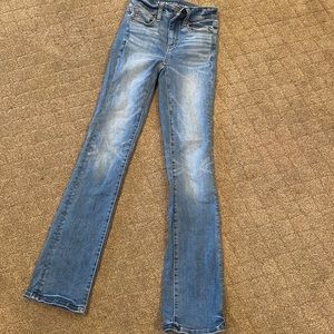 Size 000 Reg ~ American Eagle High rise skinny ~